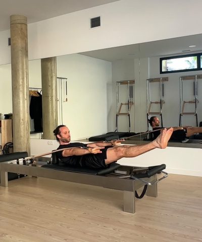 pilates maquina torre del mar